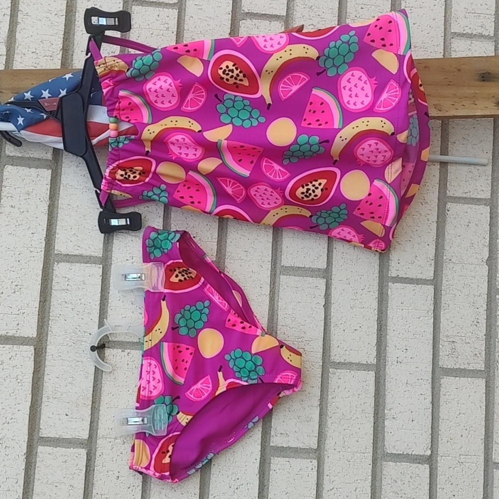 ๐ Swimsuit 2 Piece- Pink and Yellow - Picture 3 of 10